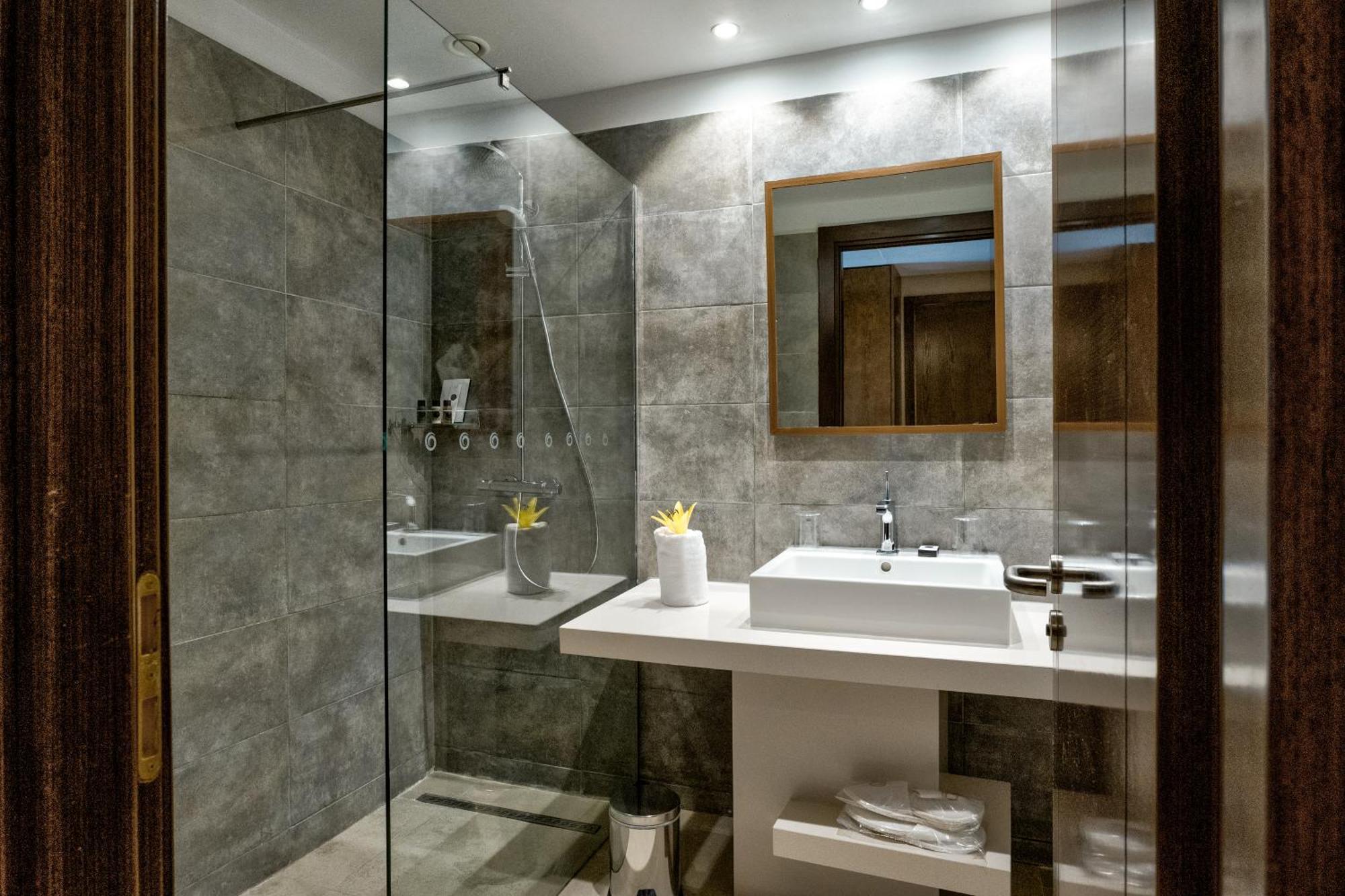 La Cigale Tabarka Hotel Luaran gambar Bathroom